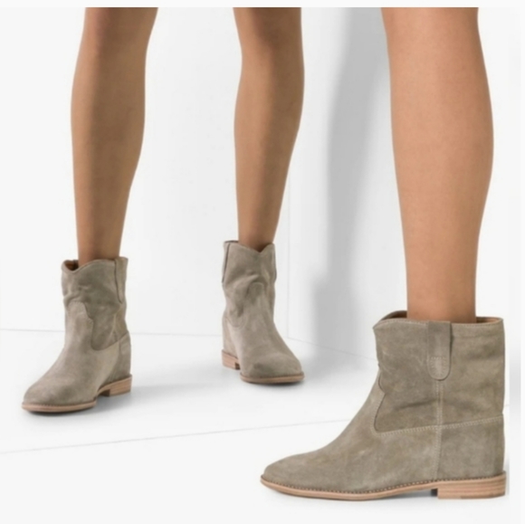 concealed wedge boots